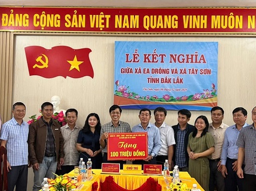 z7297990878386_059430642a985f9e322e14c69b33e7a6